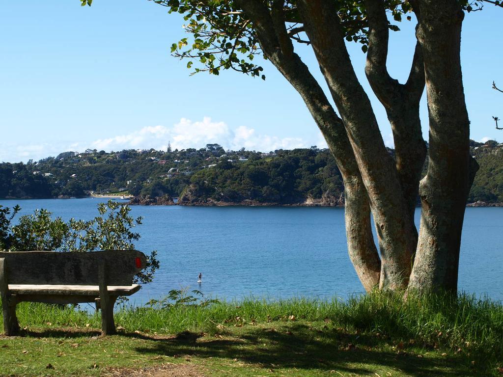 Jake'S Place Oneroa Waiheke Номер фото